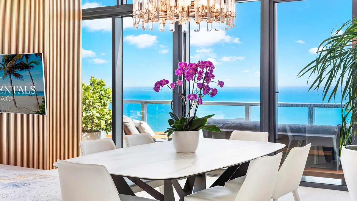 Home in Miami Beach property photo 3