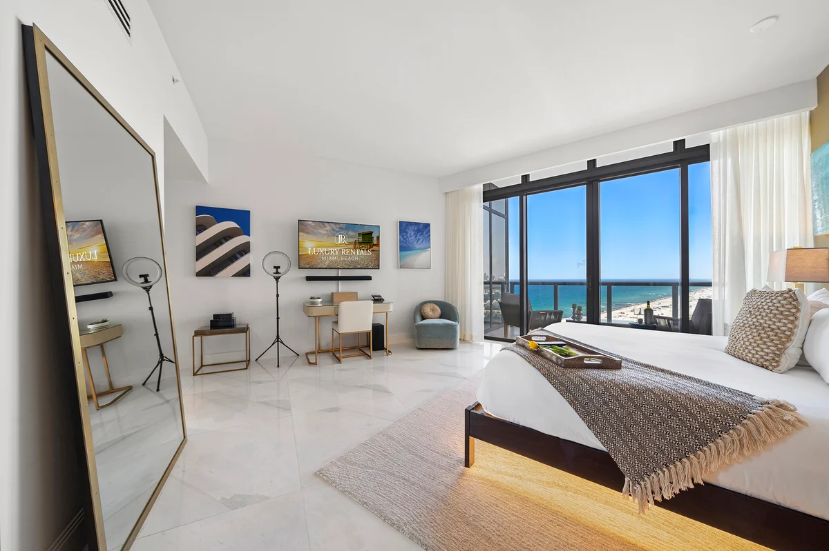 Home in Miami Beach property photo 4