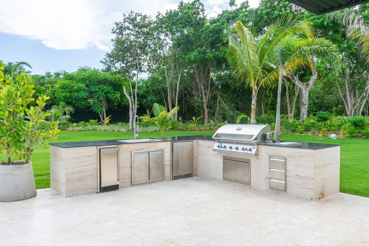 Home in La Romana property photo 5