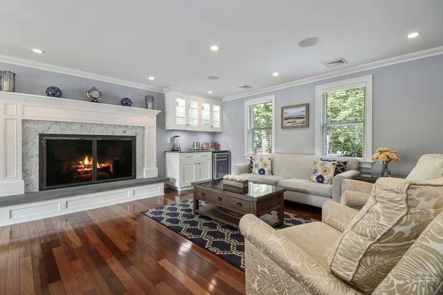 Home in Hyannis Port property photo 14