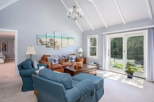 Home in Hyannis Port property photo 28