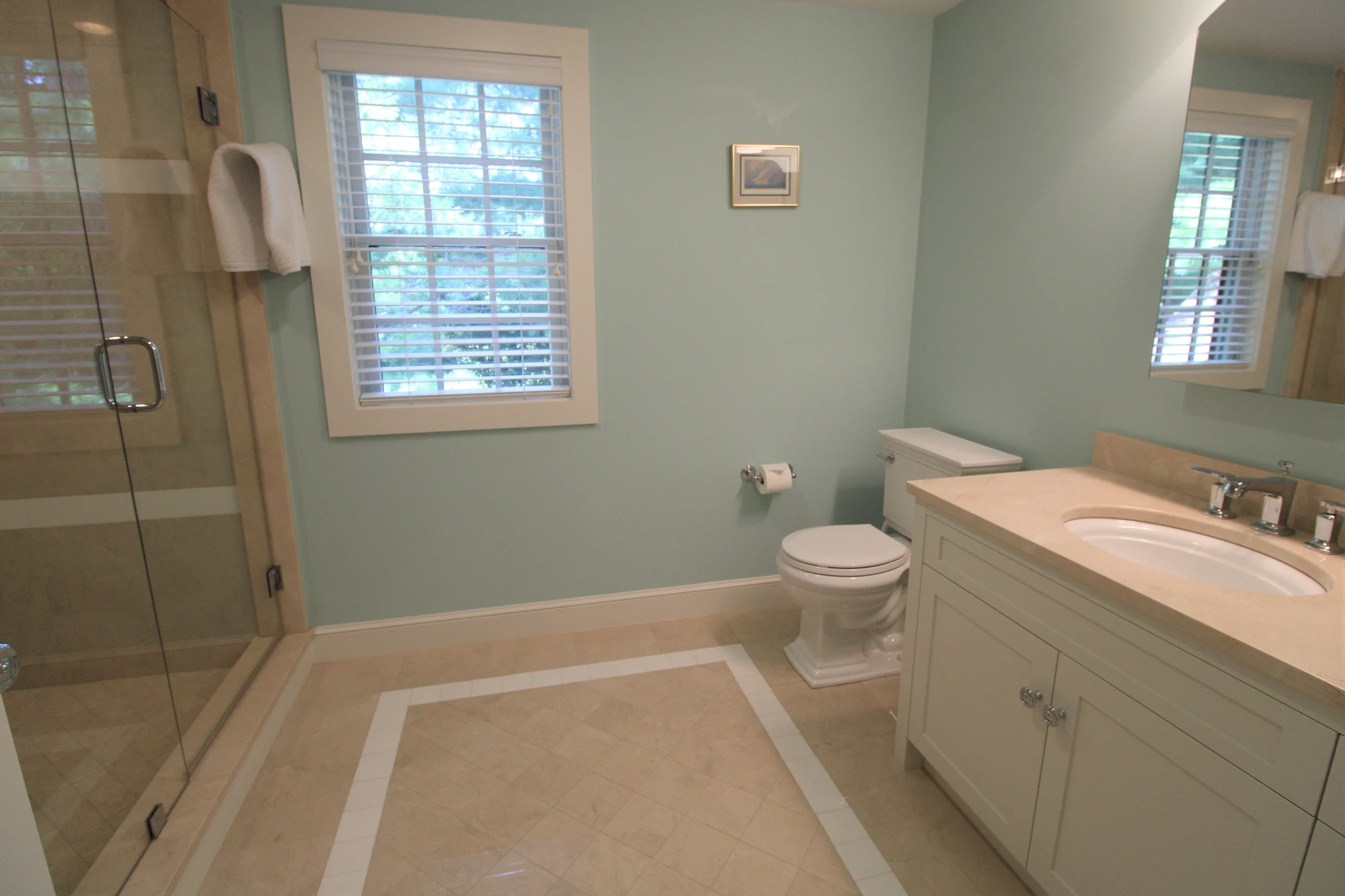 Home in Osterville property photo 3