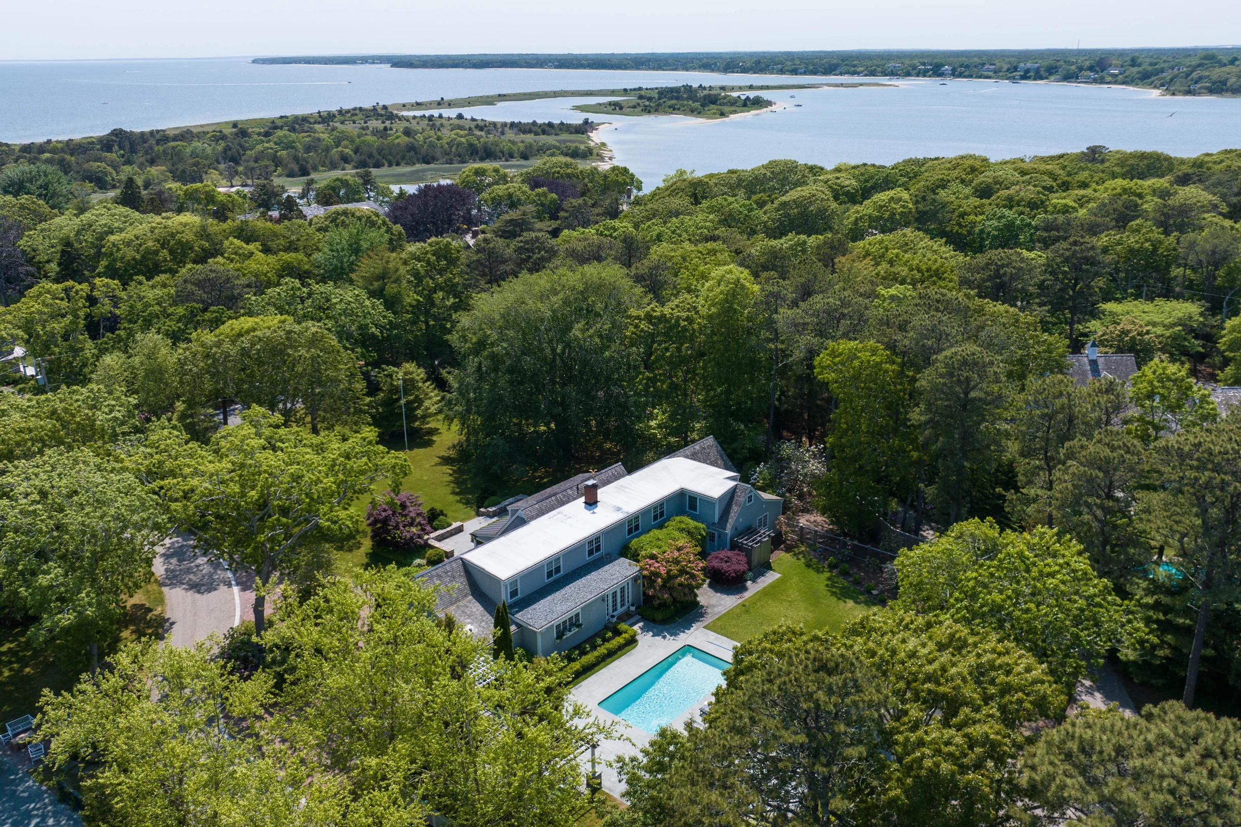 Home in Osterville property photo 14