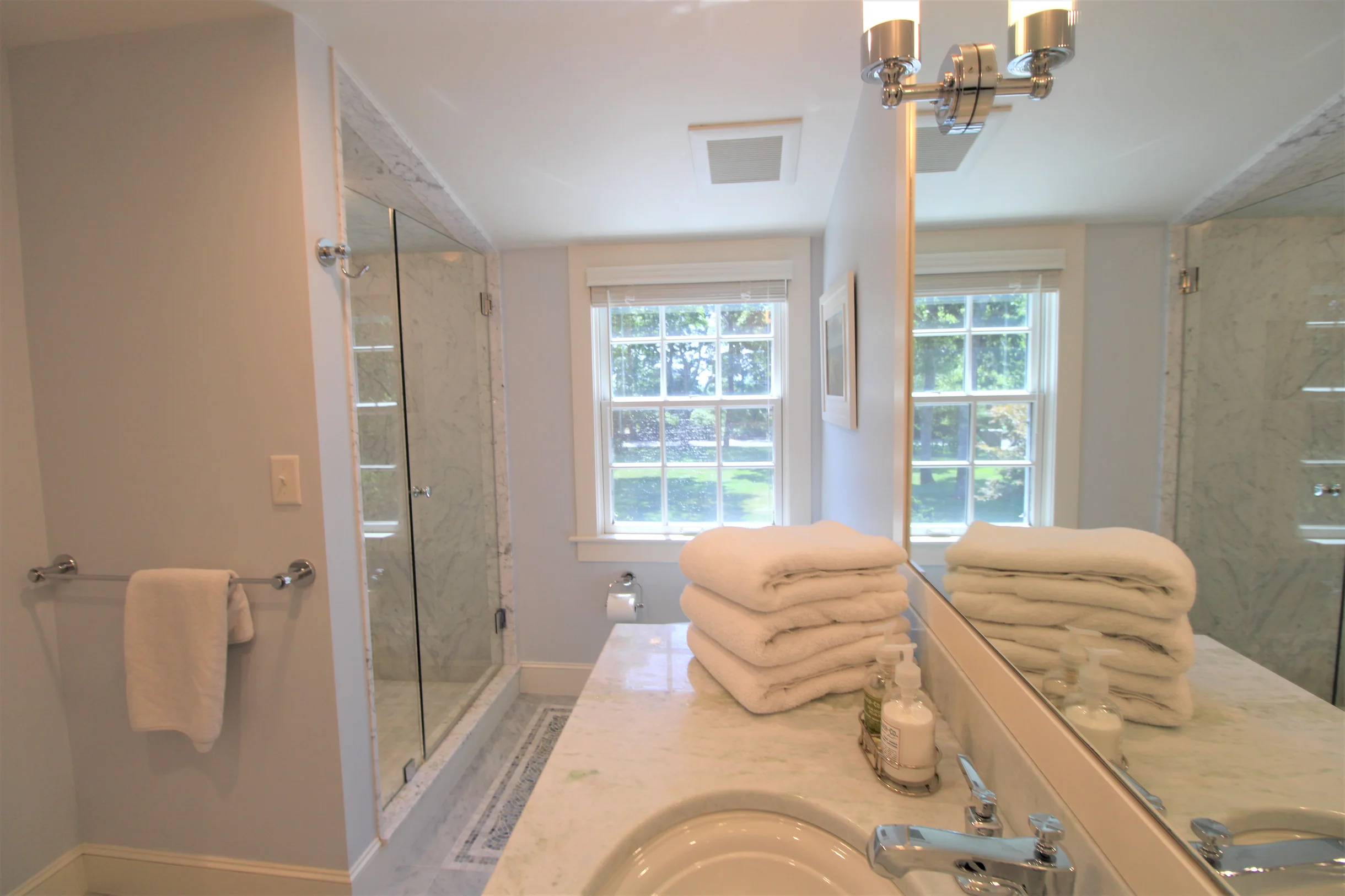 Home in Osterville property photo 36