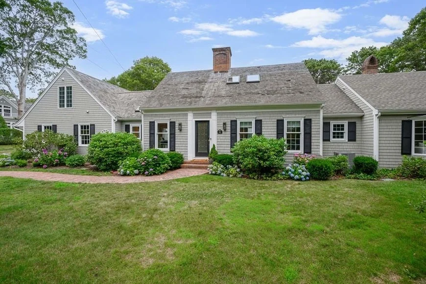 Home in Cotuit property photo 5