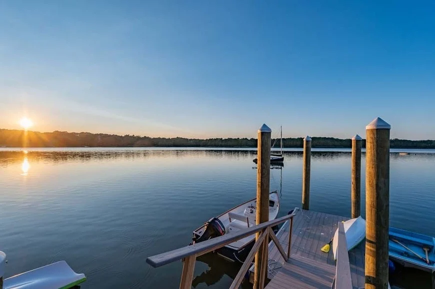 Home in Cotuit property photo 4