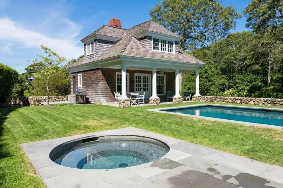 Home in Osterville property photo 4