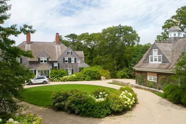 Home in Osterville property photo 32