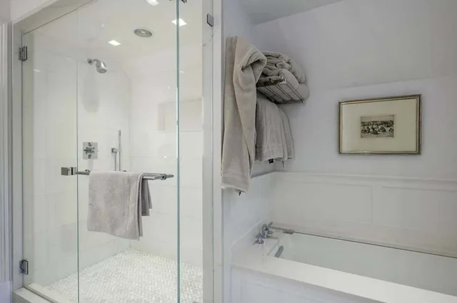 Home in Osterville property photo 45