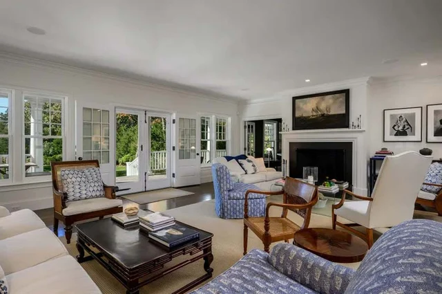 Home in Osterville property photo 11