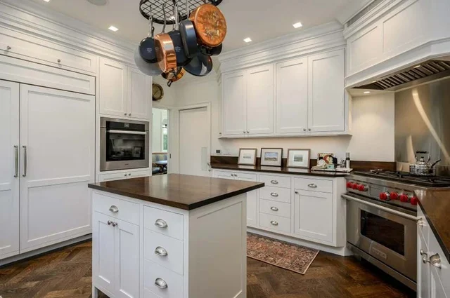 Home in Osterville property photo 15