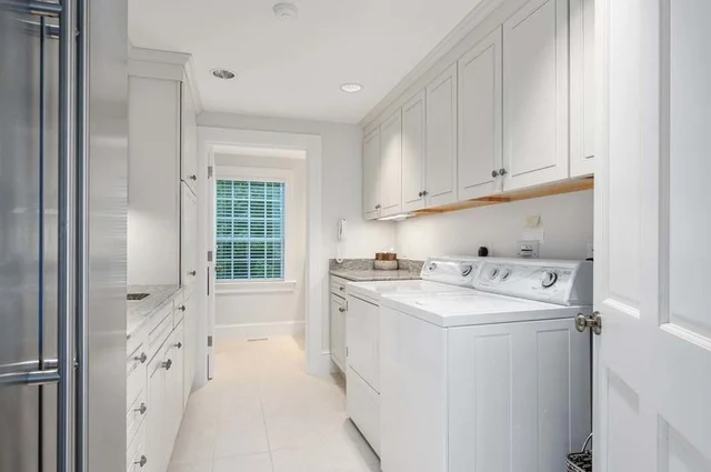 Home in Osterville property photo 21