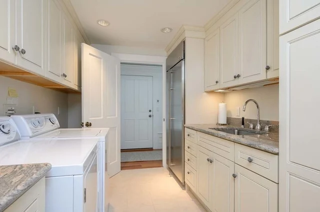 Home in Osterville property photo 22