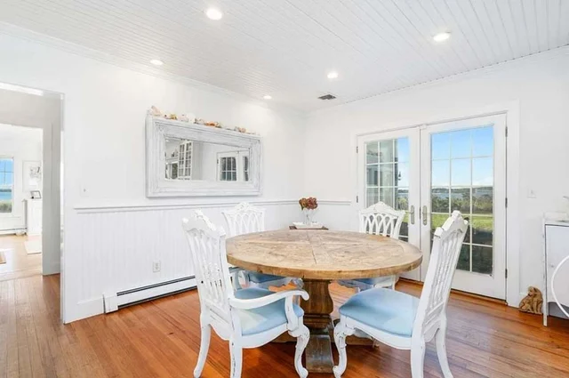 Home in West Yarmouth property photo 13
