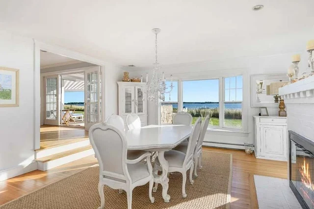 Home in West Yarmouth property photo 15
