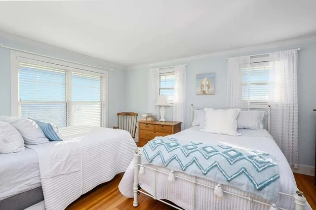 Home in West Yarmouth property photo 37