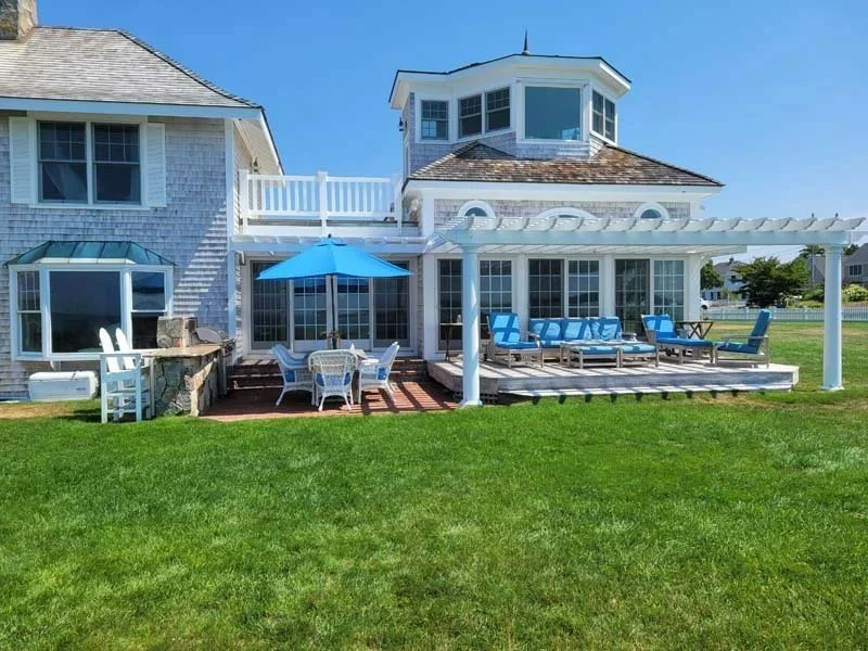Home in West Yarmouth property photo 3