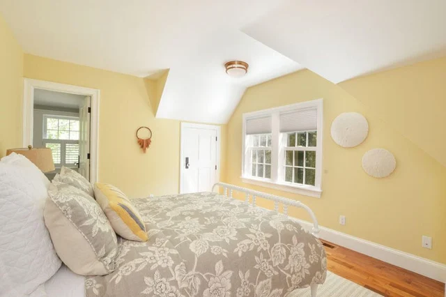 Home in Barnstable property photo 7