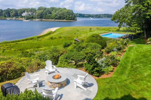 Home in Barnstable property photo 13