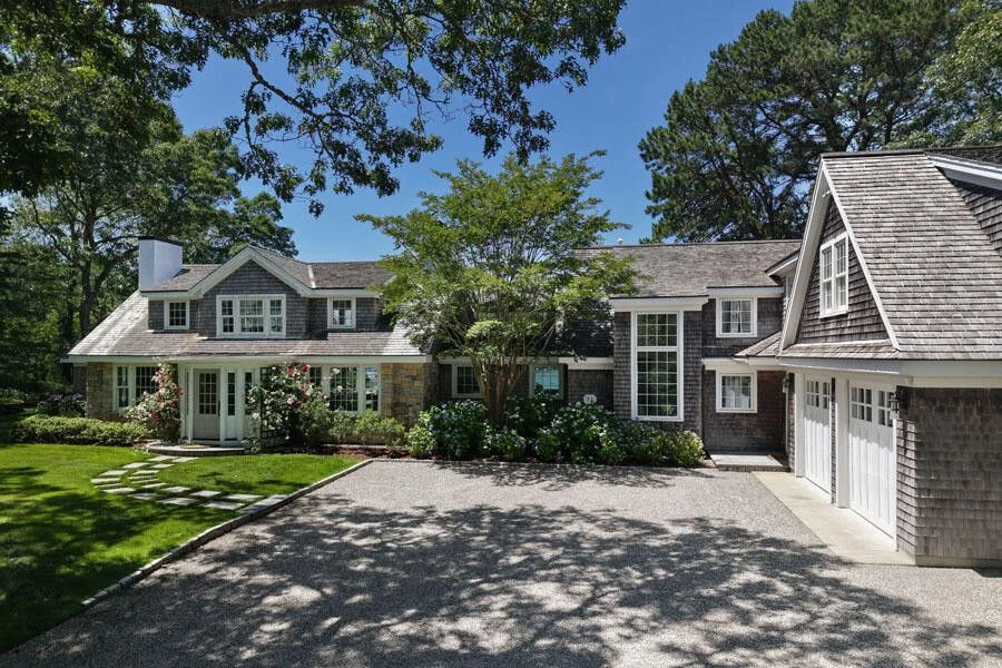 Home in Barnstable property photo 3