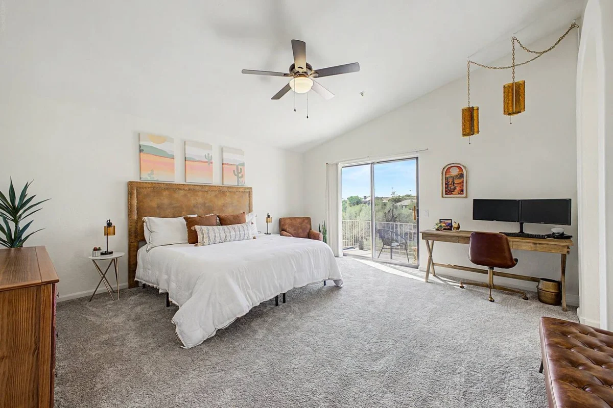 Home in Scottsdale property photo 2
