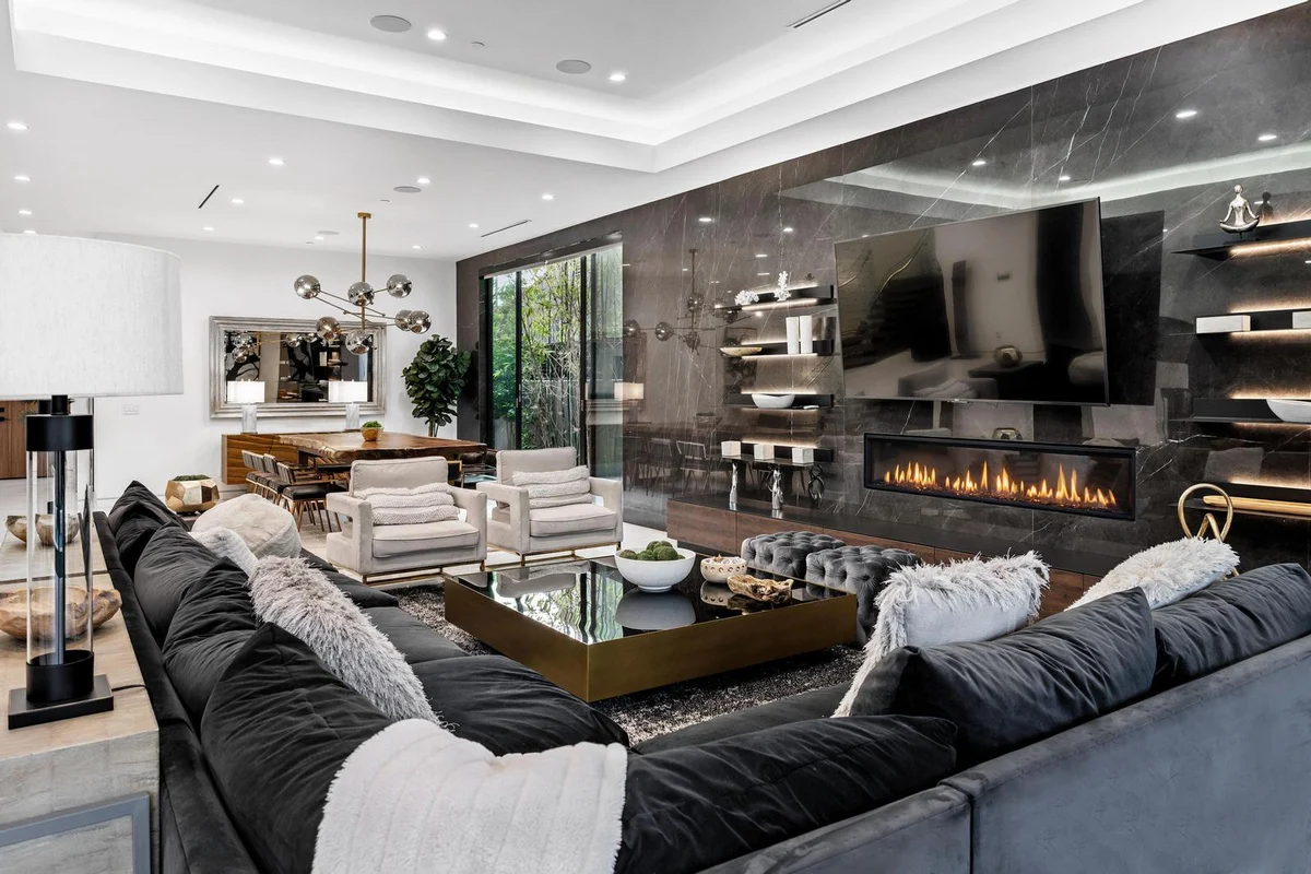 Property in West Hollywood, Los Angeles property photo 4