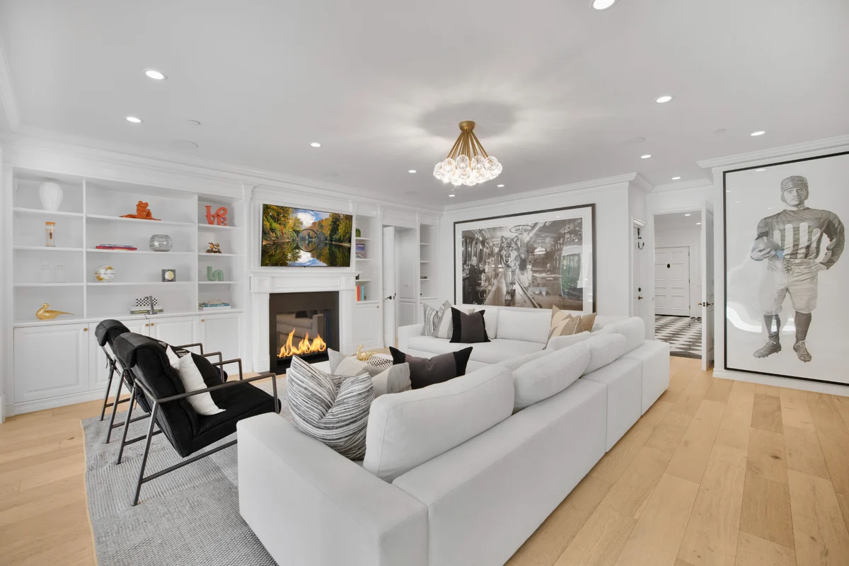 Property in Beverly Hills, Los Angeles property photo 3