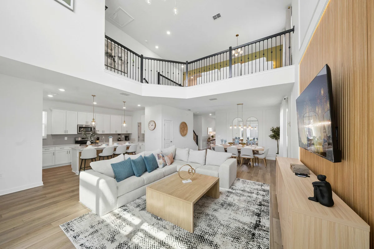 Home in Kissimmee property photo 3