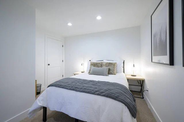Bedroom image 1