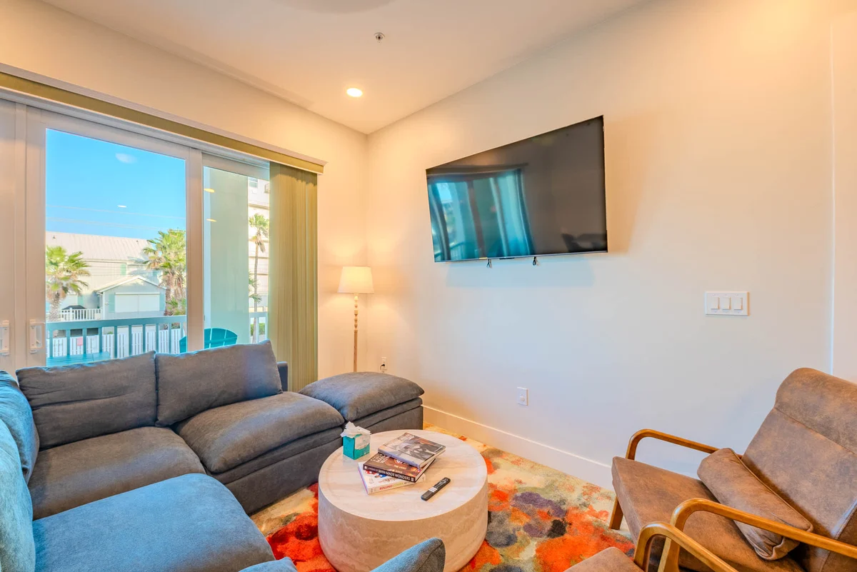 Apartment in South Padre Island property photo 3
