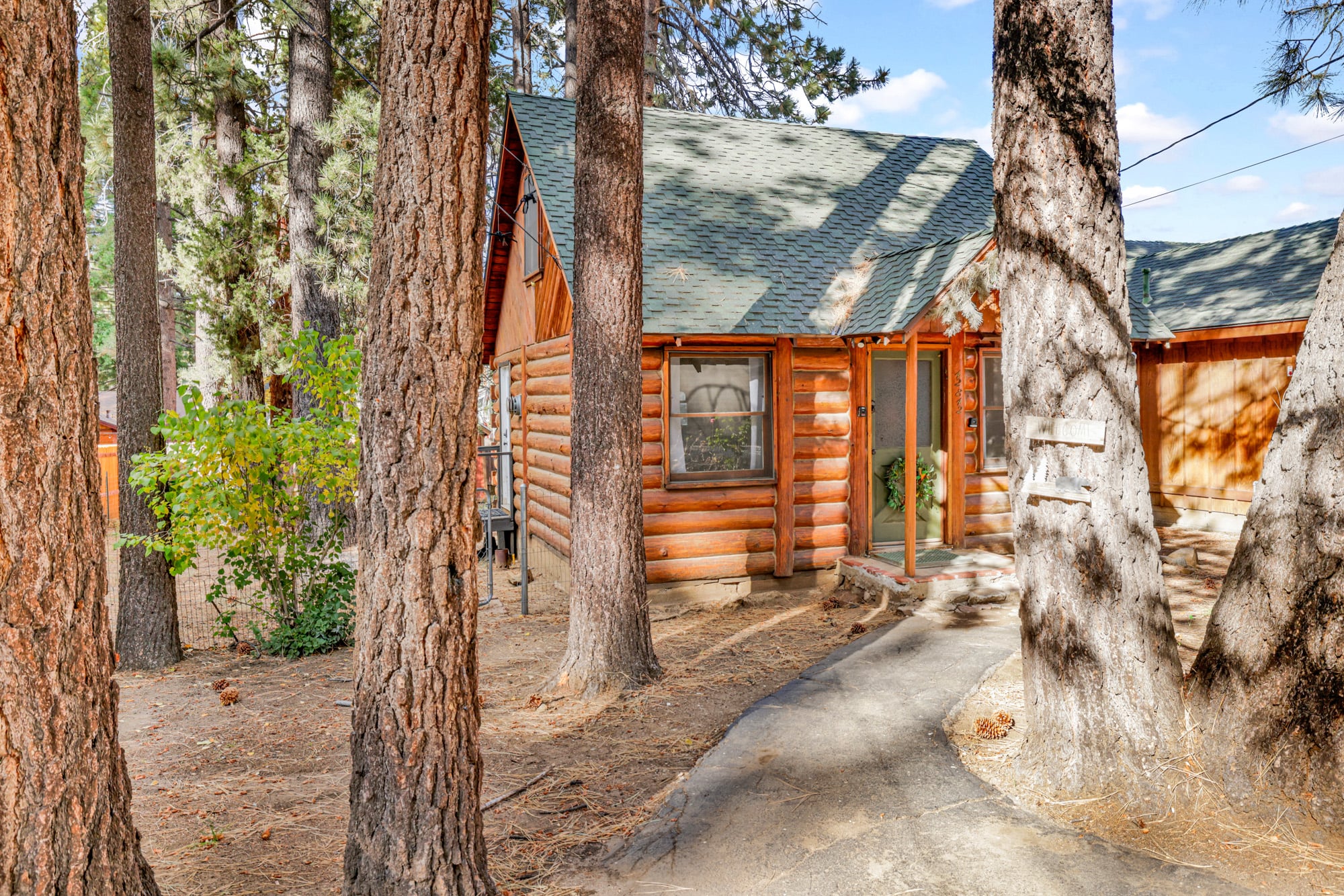 1933-Just The Two of Us: vacation rental in Big Bear Lake
