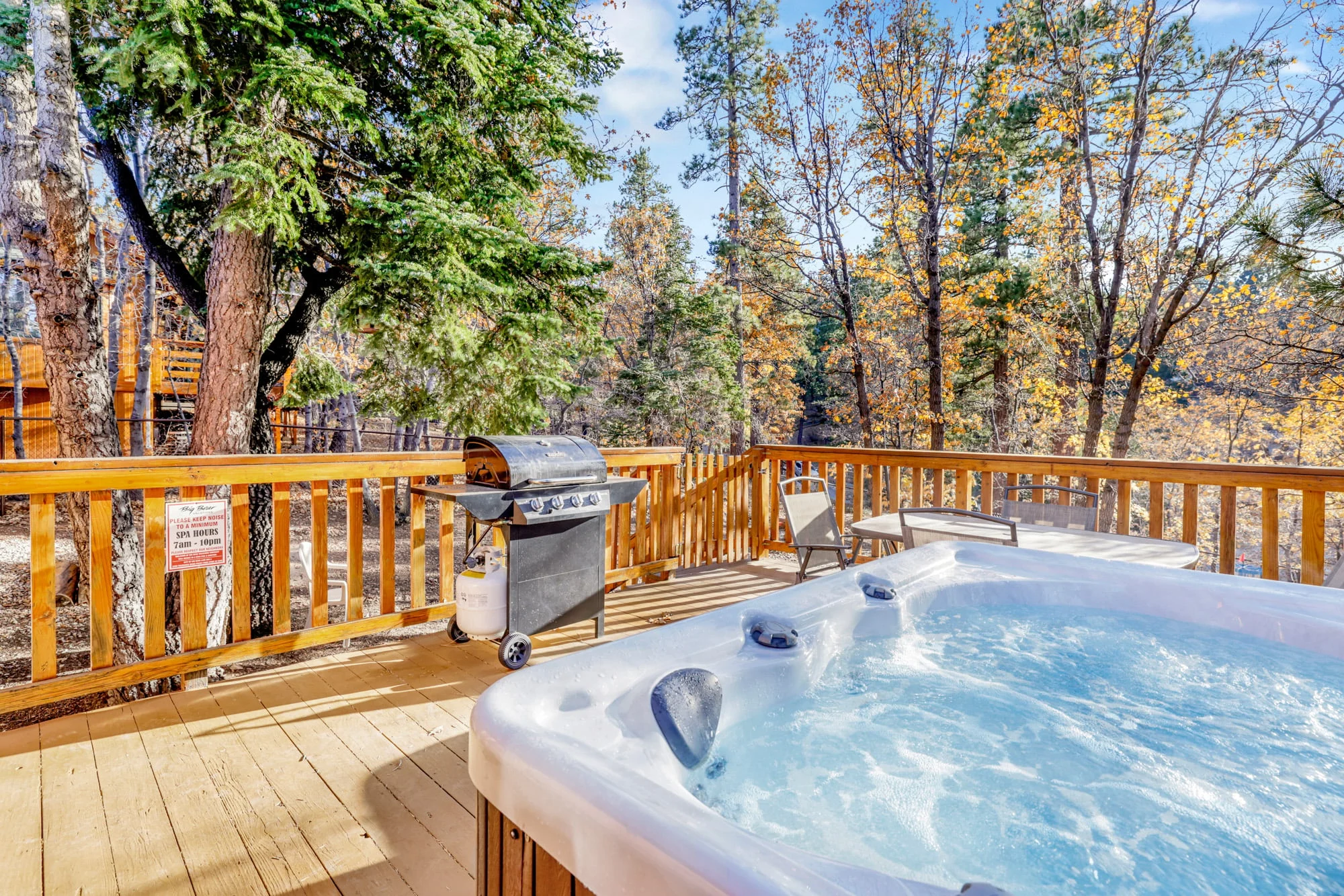 2346-Crescenta Pines Log Cabin: vacation rental in Moonridge, Big Bear Lake