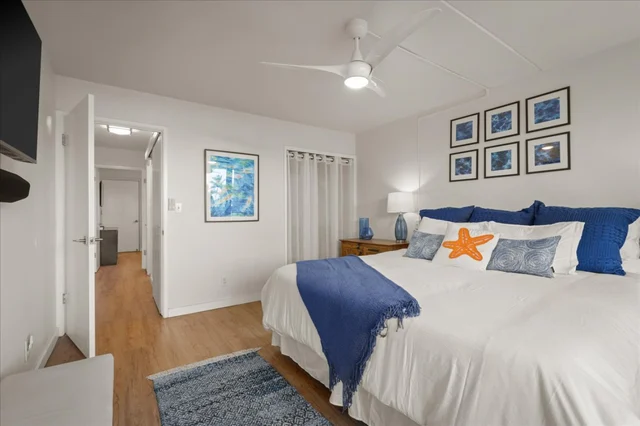 Bedroom 2 image 1