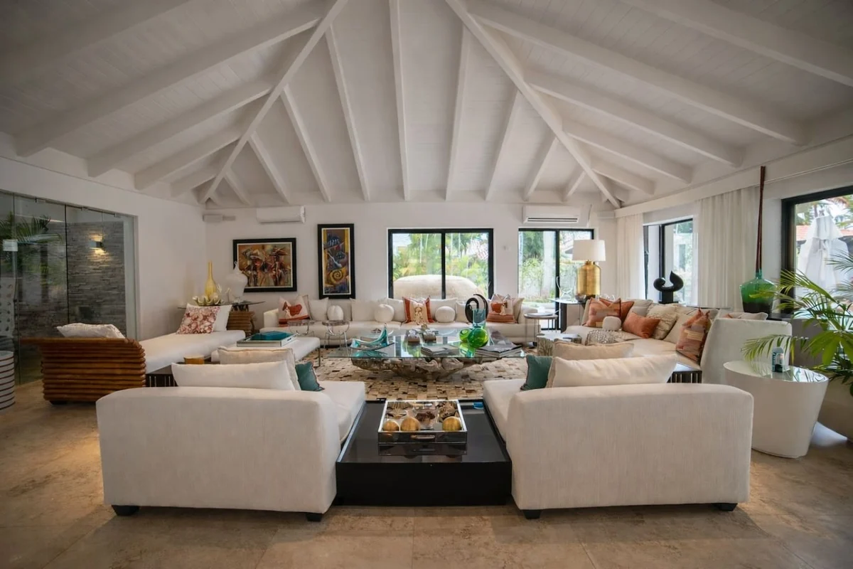 Home in La Romana property photo 2