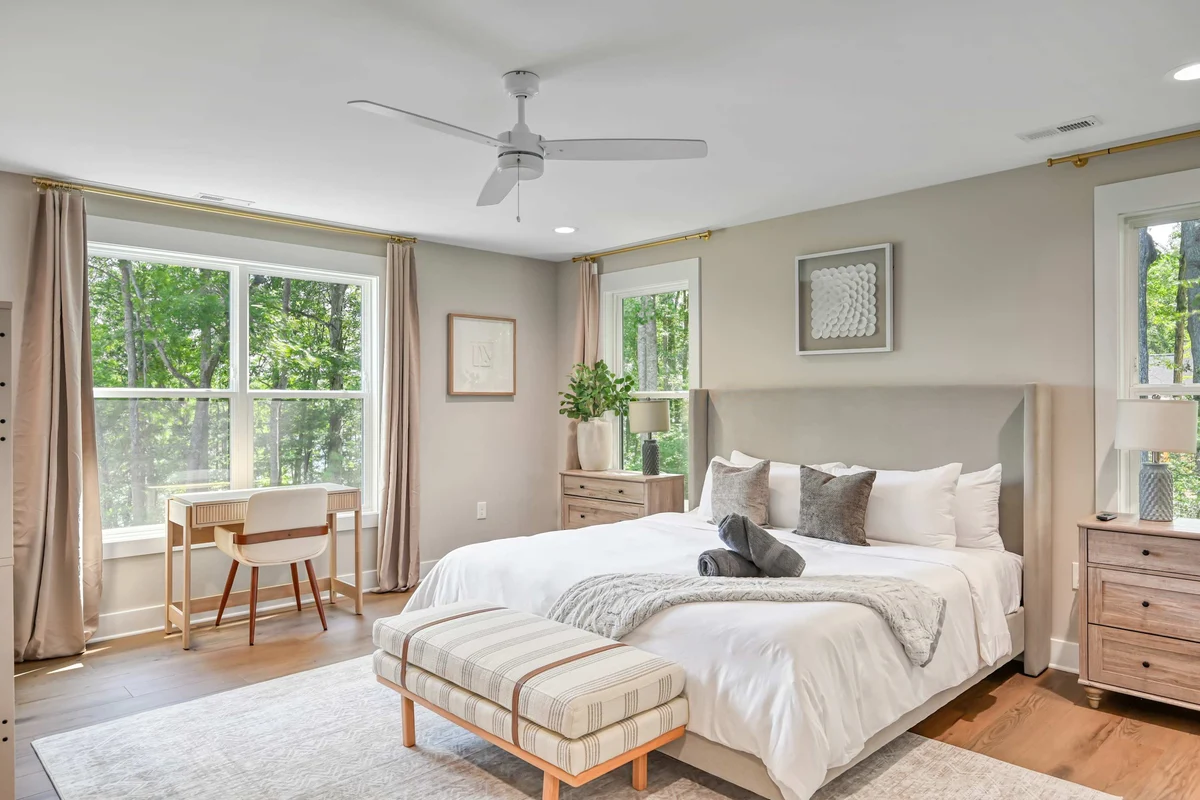 Bedroom image 1