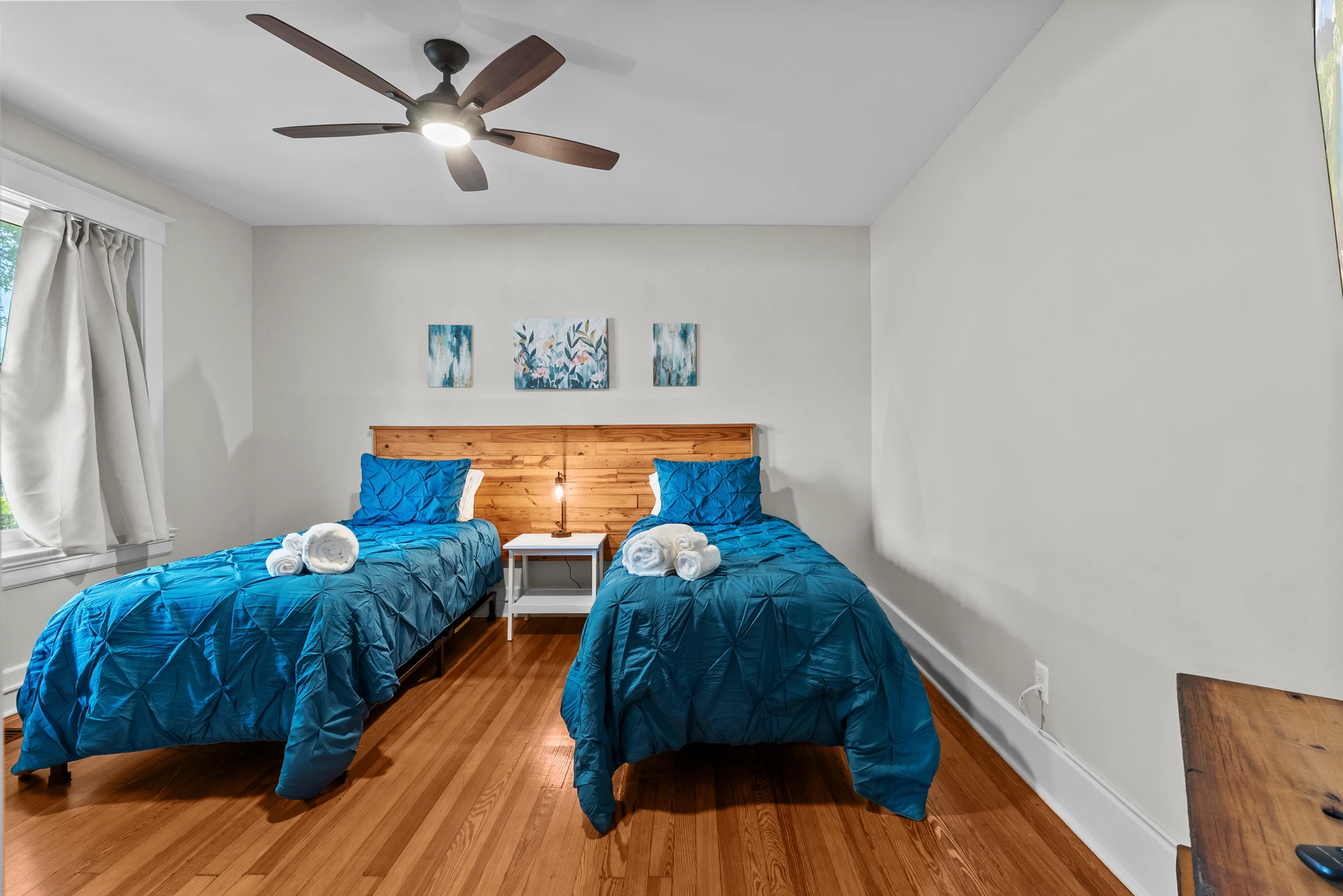 Home in Louisville property photo 5