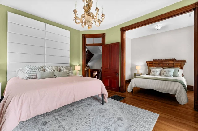 Bedroom 3 image 1