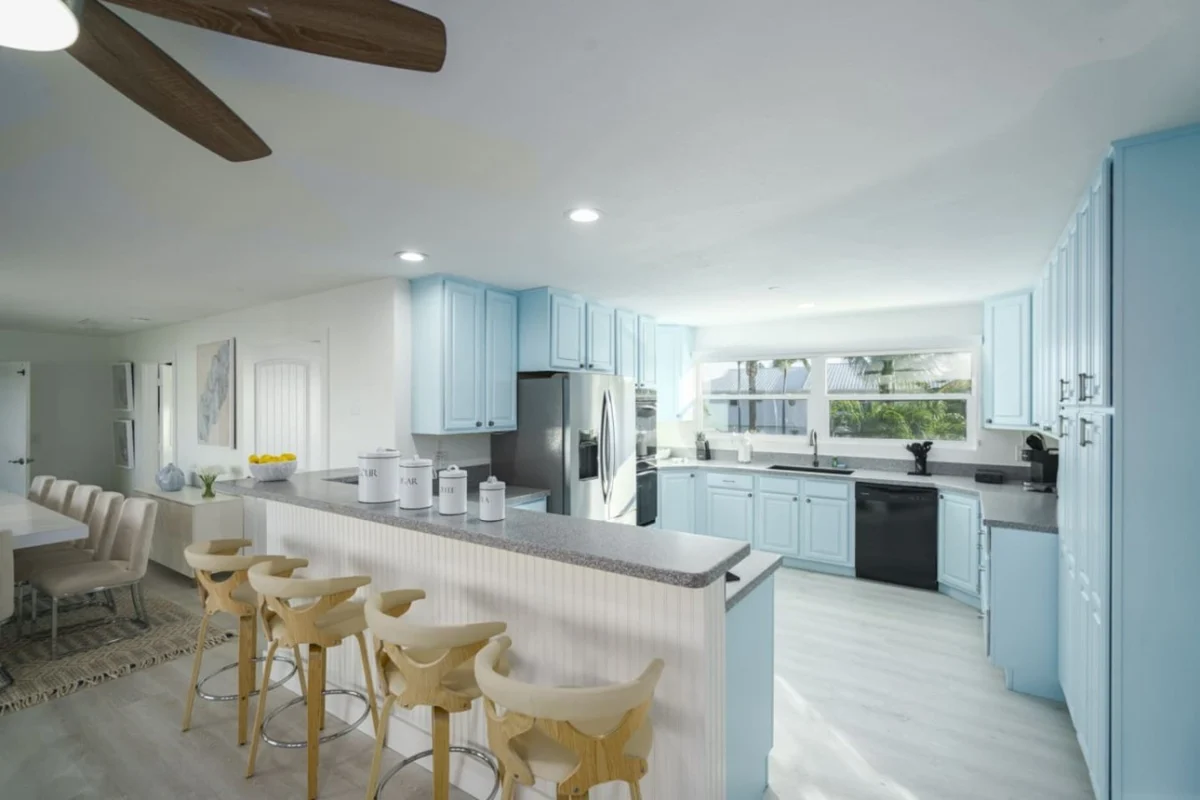 Home in Fort Pierce property photo 2