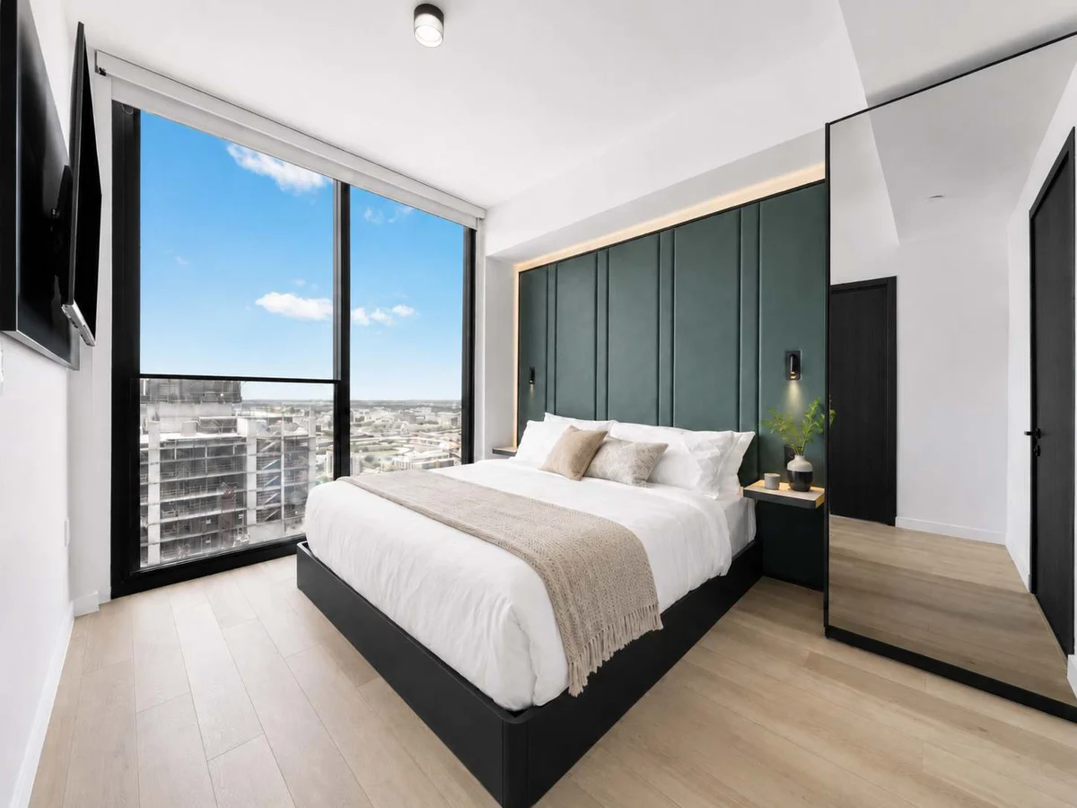 Condo in Miami property photo 4