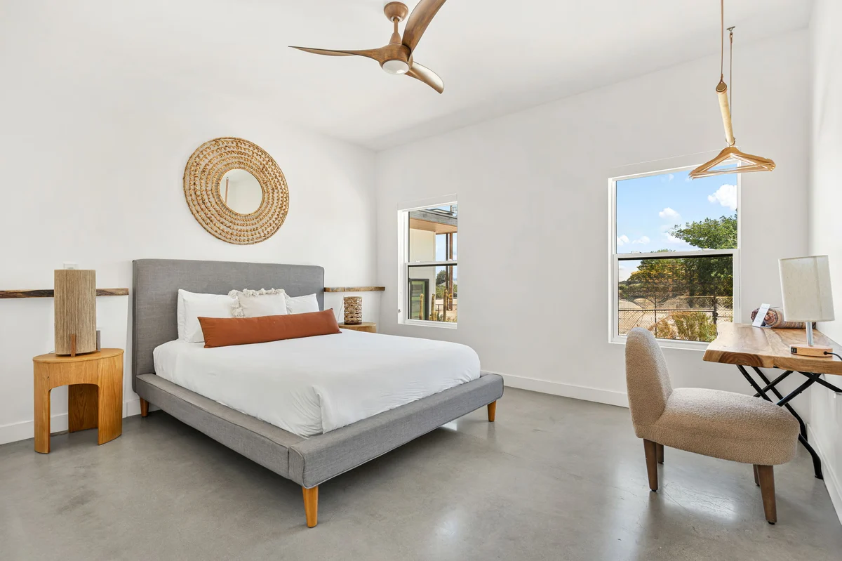 Bedroom 1 image 1