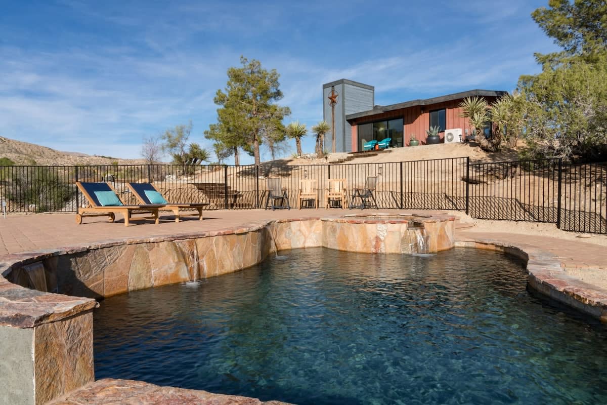 Home in Morongo Valley property photo 3