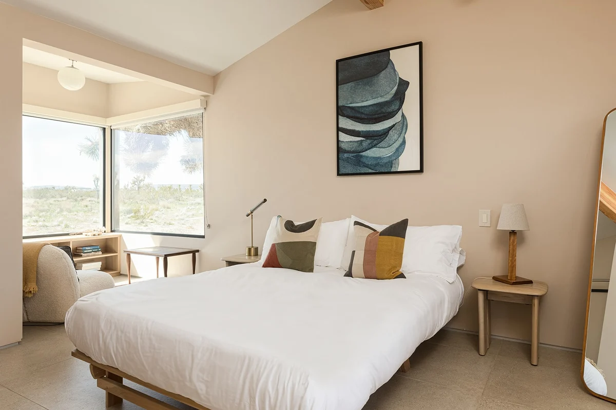Bedroom 1 image 1