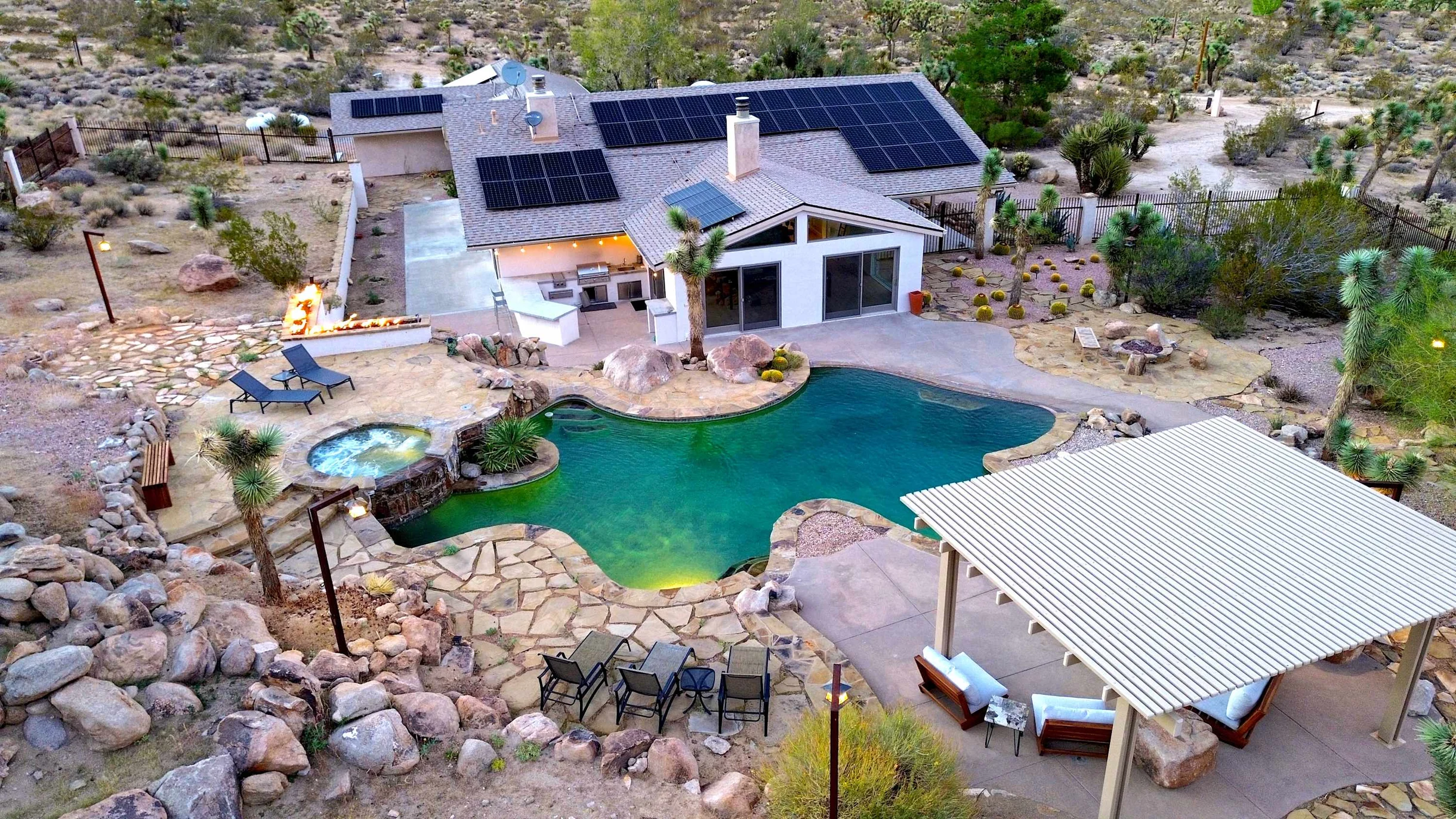 Home in Joshua Tree property photo 2