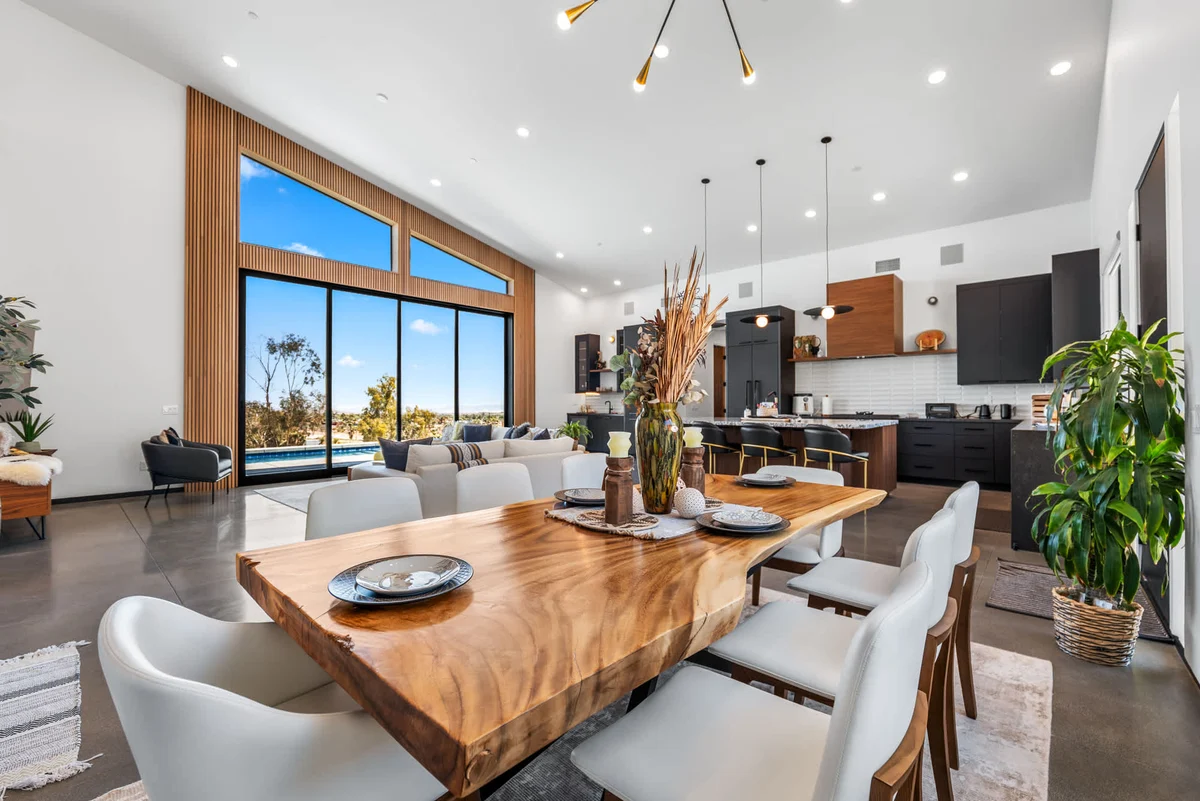 Home in Yucca Valley property photo 3