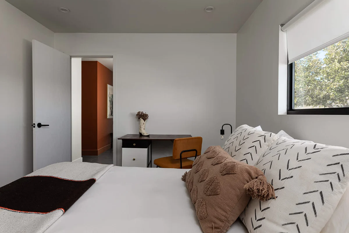 Bedroom 1 image 1