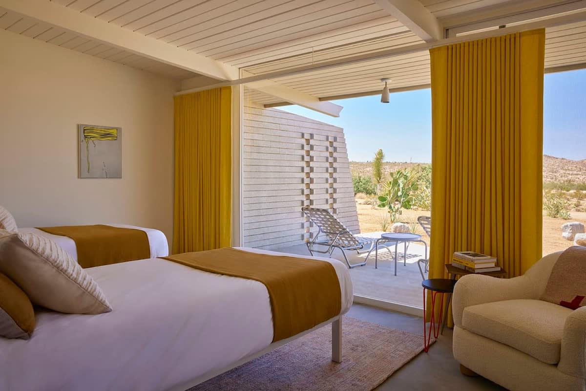 Apartment in Yucca Valley property photo 3