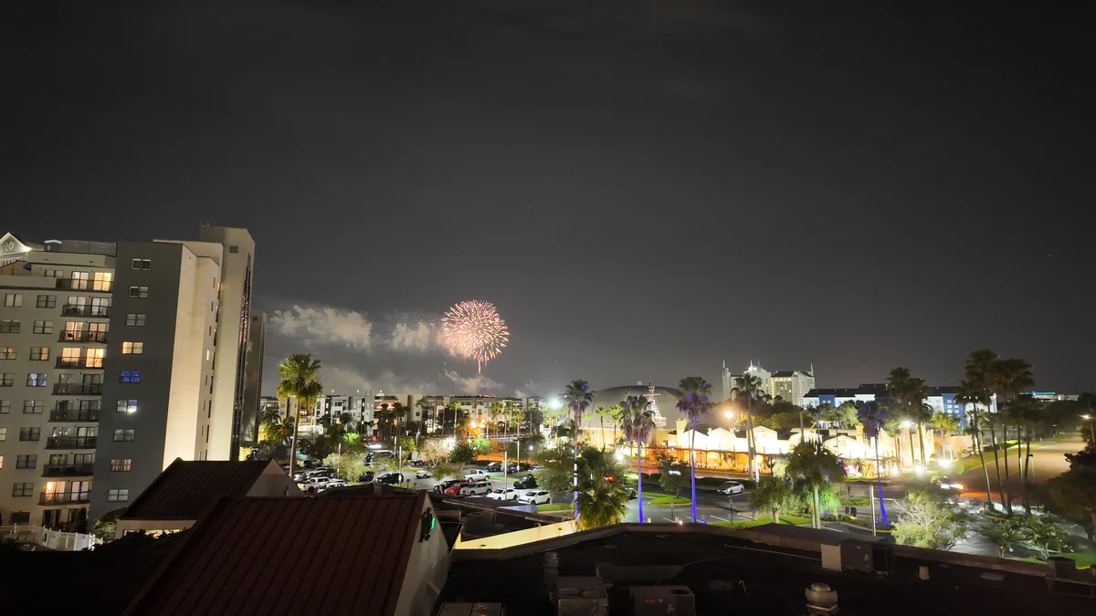 Fireworks View Balcony King Studio, 3408 (Deluxe) property photo 2
