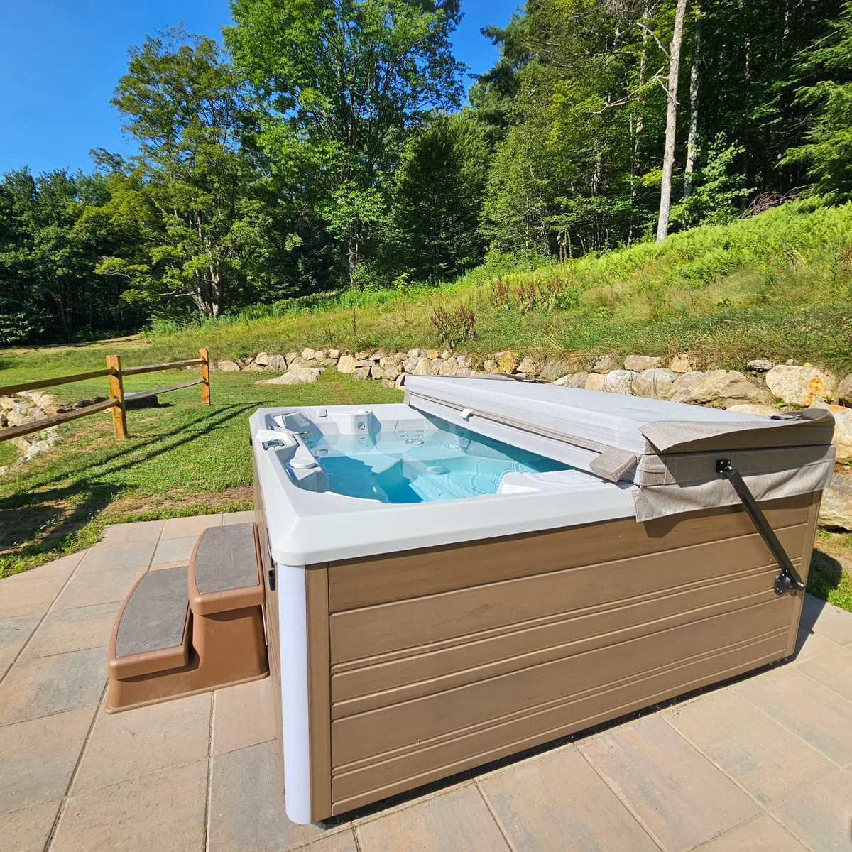 Peak Hill Home property photo 3