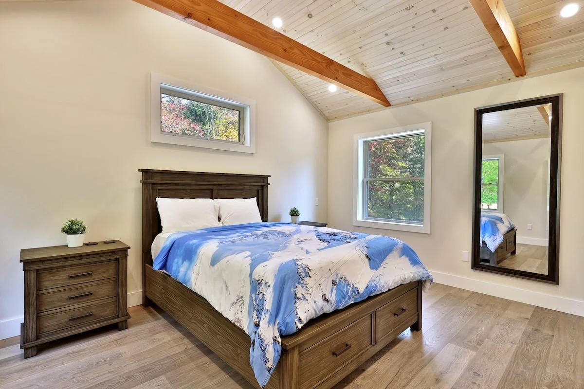 Home in Pittsfield property photo 3