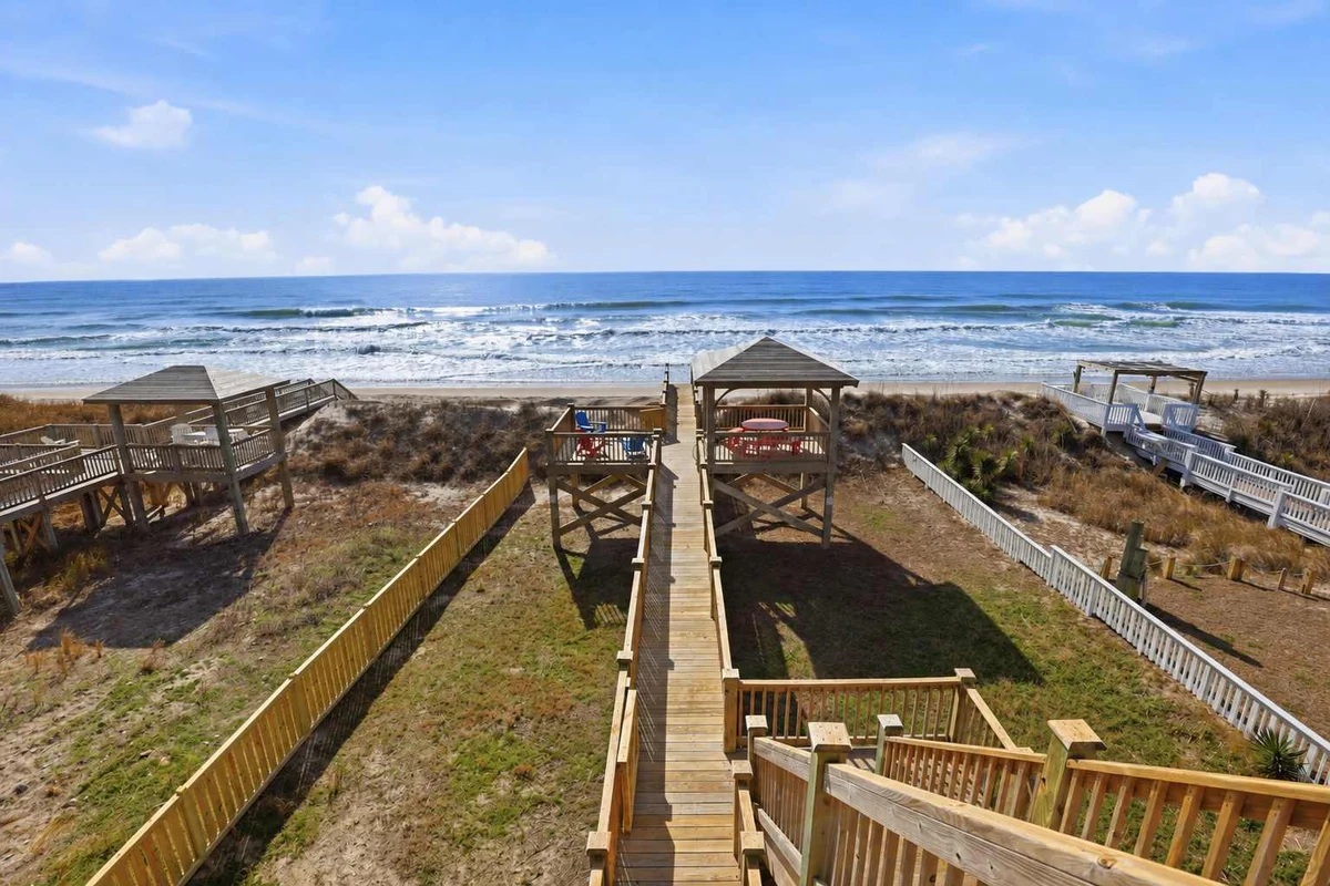 Home in North Topsail Beach property photo 2